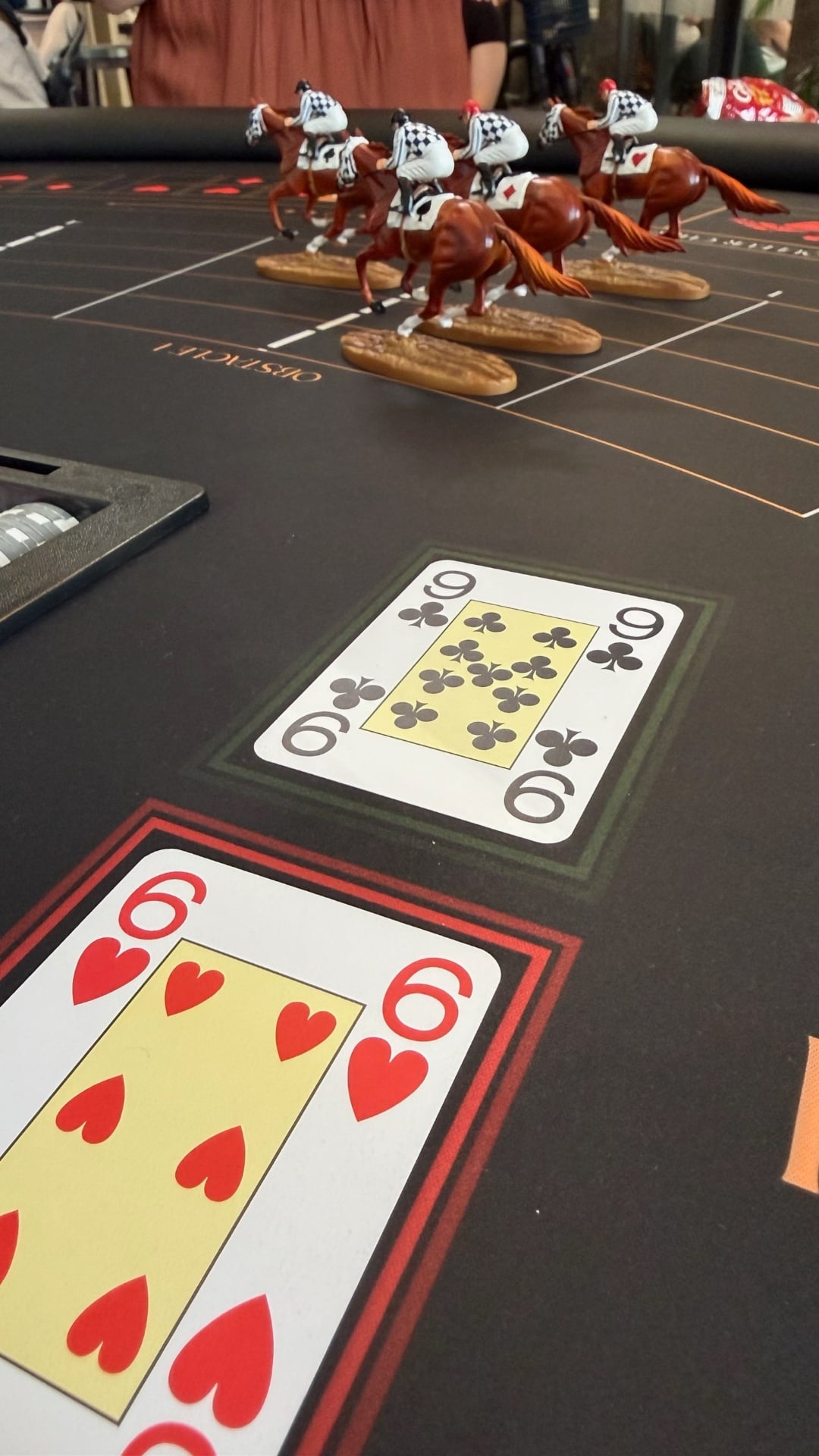 AE CASINO - Photo 5