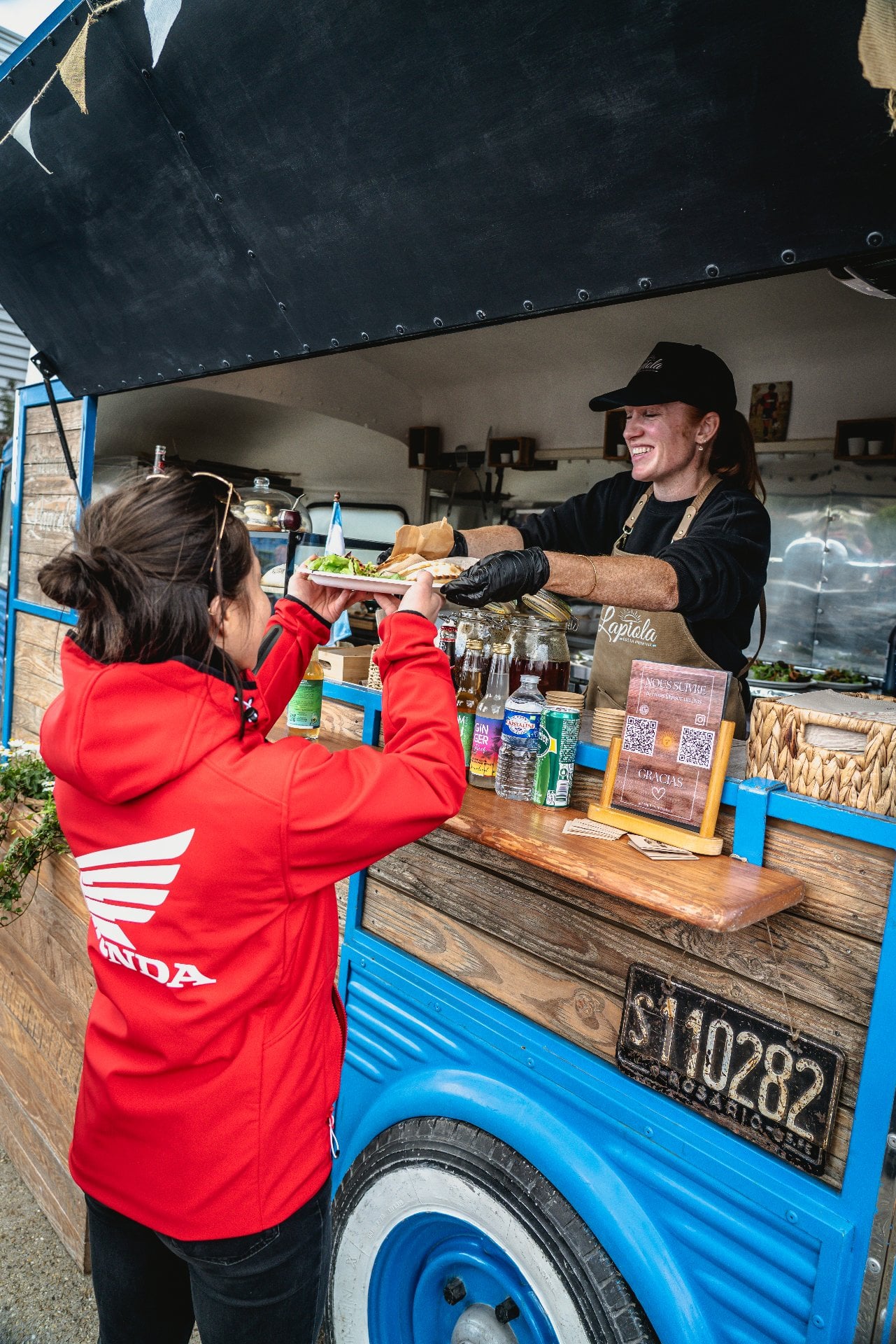 LAPIOLA FOODTRUCK ARGENTIN - Photo 4
