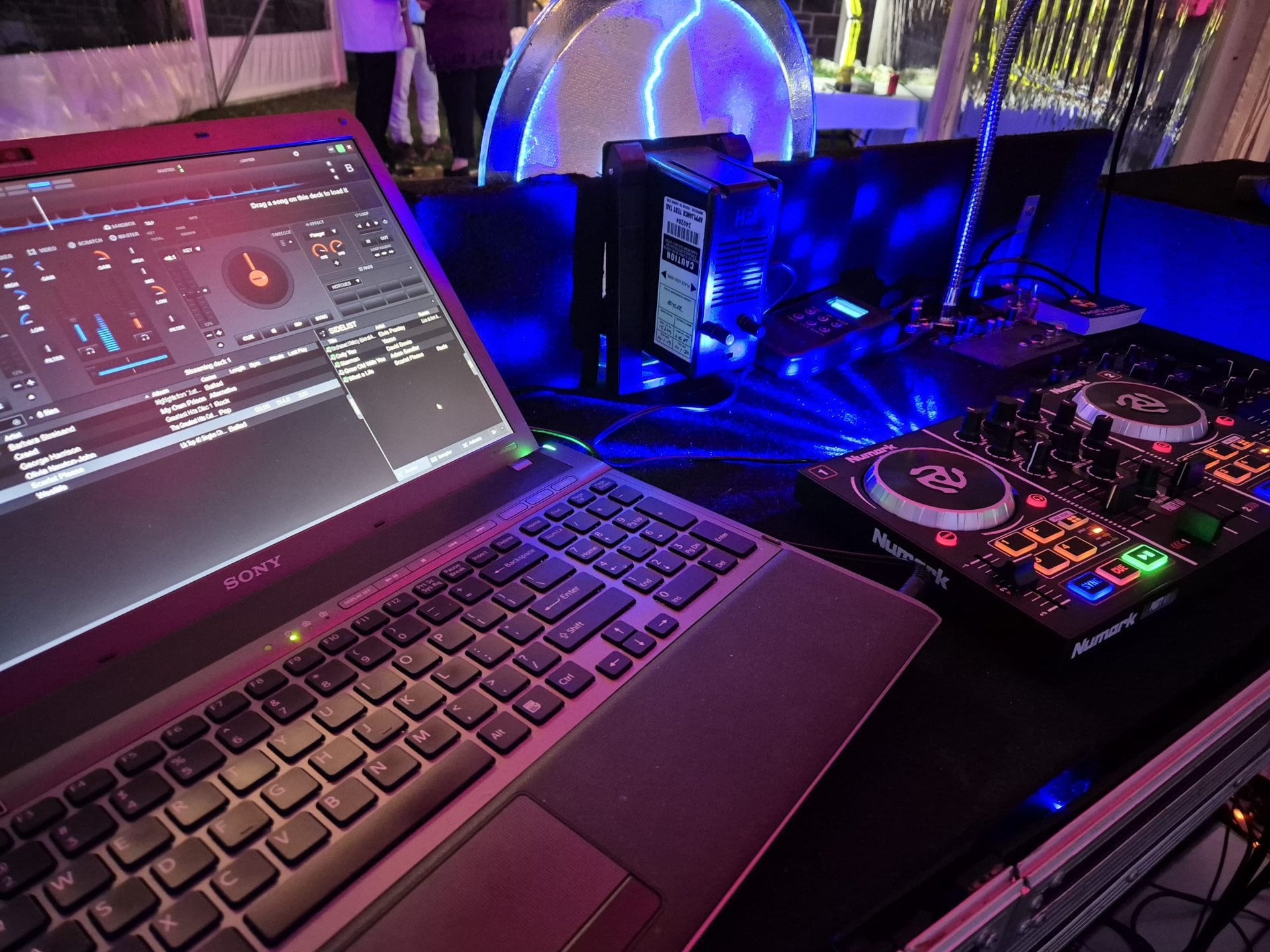 Radio Active Mobile Disco - Photo 4