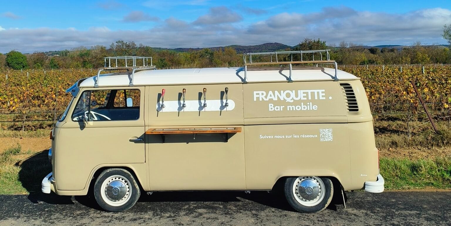 FRANQUETTE. Bar mobile