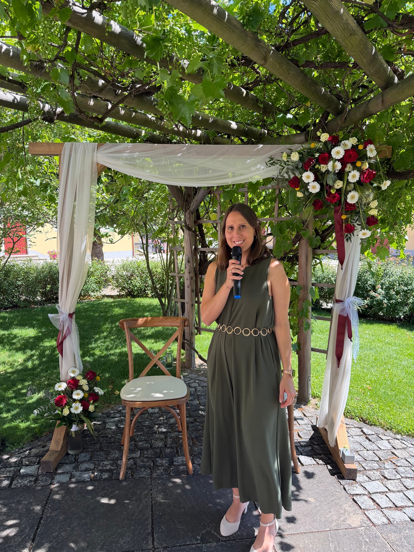 HERZENSREDNERIN - Photo 1